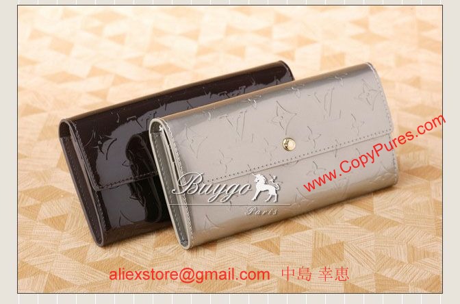LOUIS VUITTON【ルイ・ヴィトン】  M93524　ポルトフォイユ・サラ　アマラント